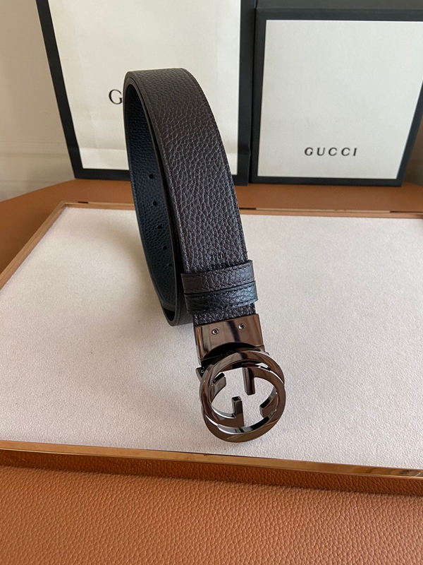 スーパーコピーグッチベルト内部構造